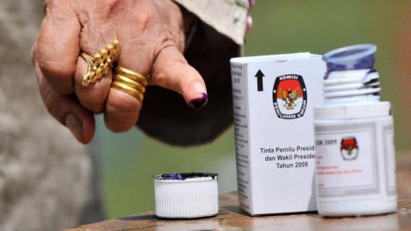 Read more about the article Putusan Mahkamah Agung Nomor 24 Tahun 2023 terhadap Uji Materi 8 (2) PKPU 10/2023 (Pencalonan 30% Perempuan Tiap Dapil DPR/DPRD)