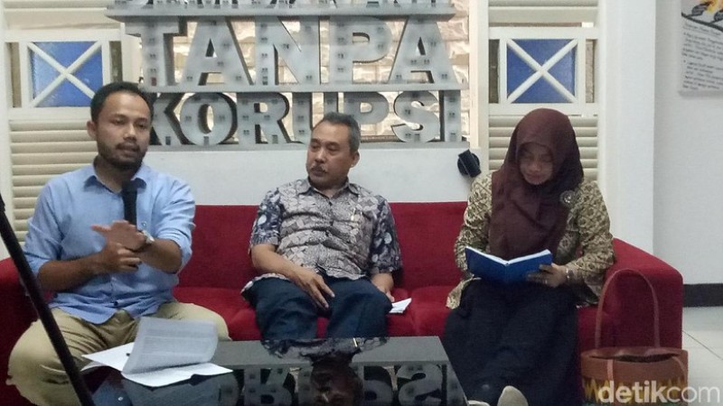 Read more about the article ICW dan Perludem Nilai Mahfud MD sebagai Cawapres Ideal