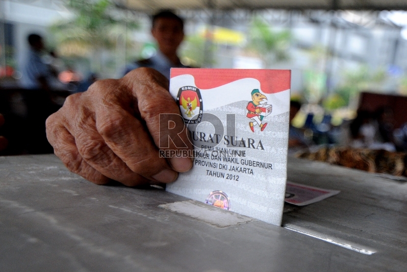 Read more about the article Perludem: Baru 25 Persen Dana Kampanye Dilaporkan di Pilkada