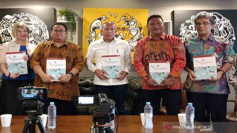 Read more about the article Perludem-IDEA luncurkan buku tentang kajian teknologi pemilu