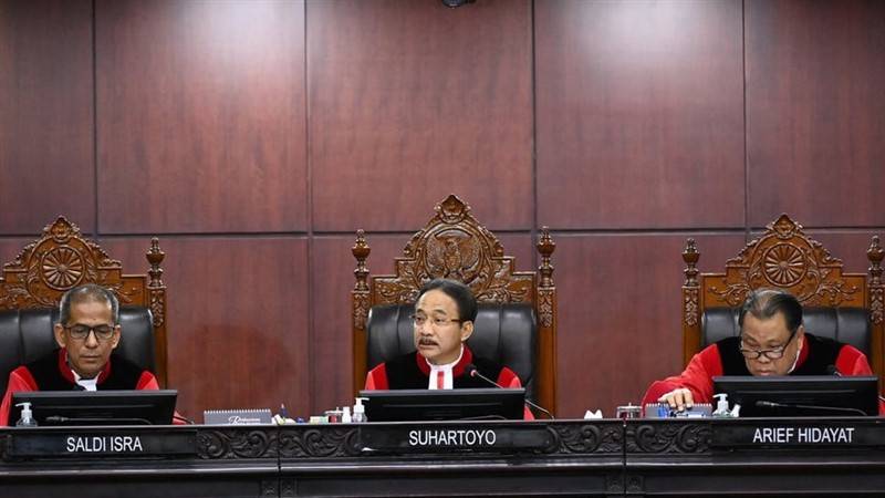Read more about the article Perludem: MK Abai Dissenting Opinion Hakim, Tak Tegas Adili PHPU